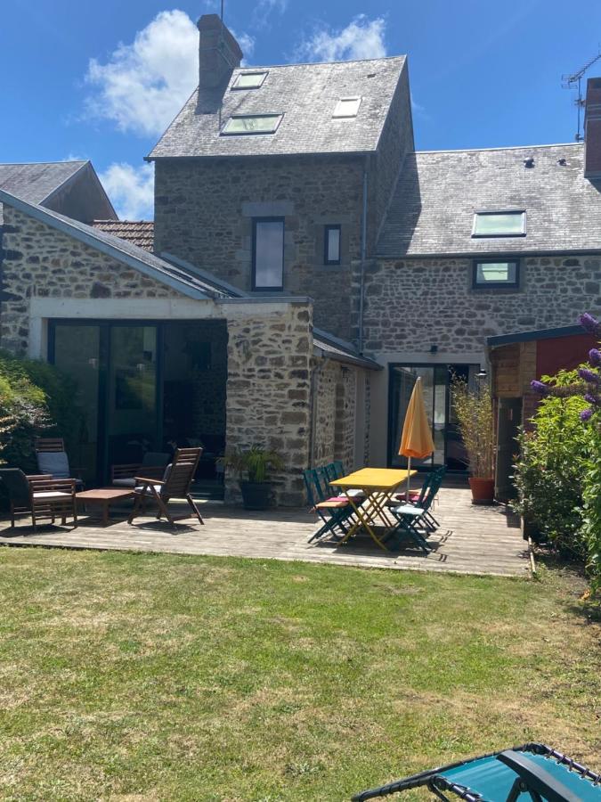 Le Cottage De La Baie Carolles Dış mekan fotoğraf